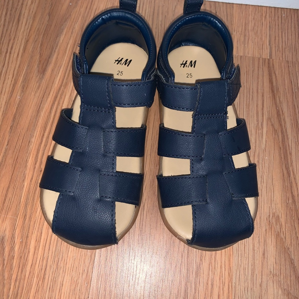🍍H&M toddler sandals